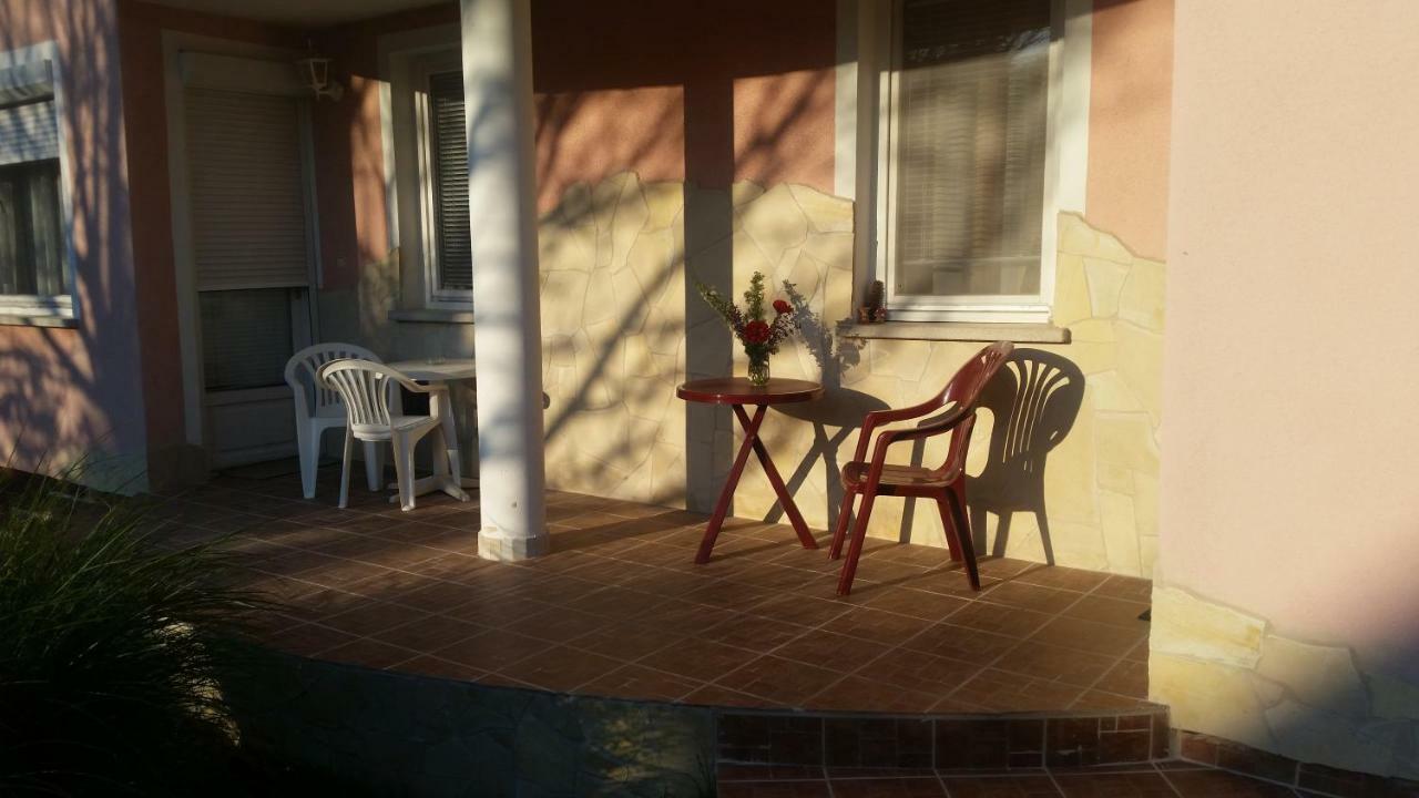 Porat House Apartment Zalakaros Bagian luar foto